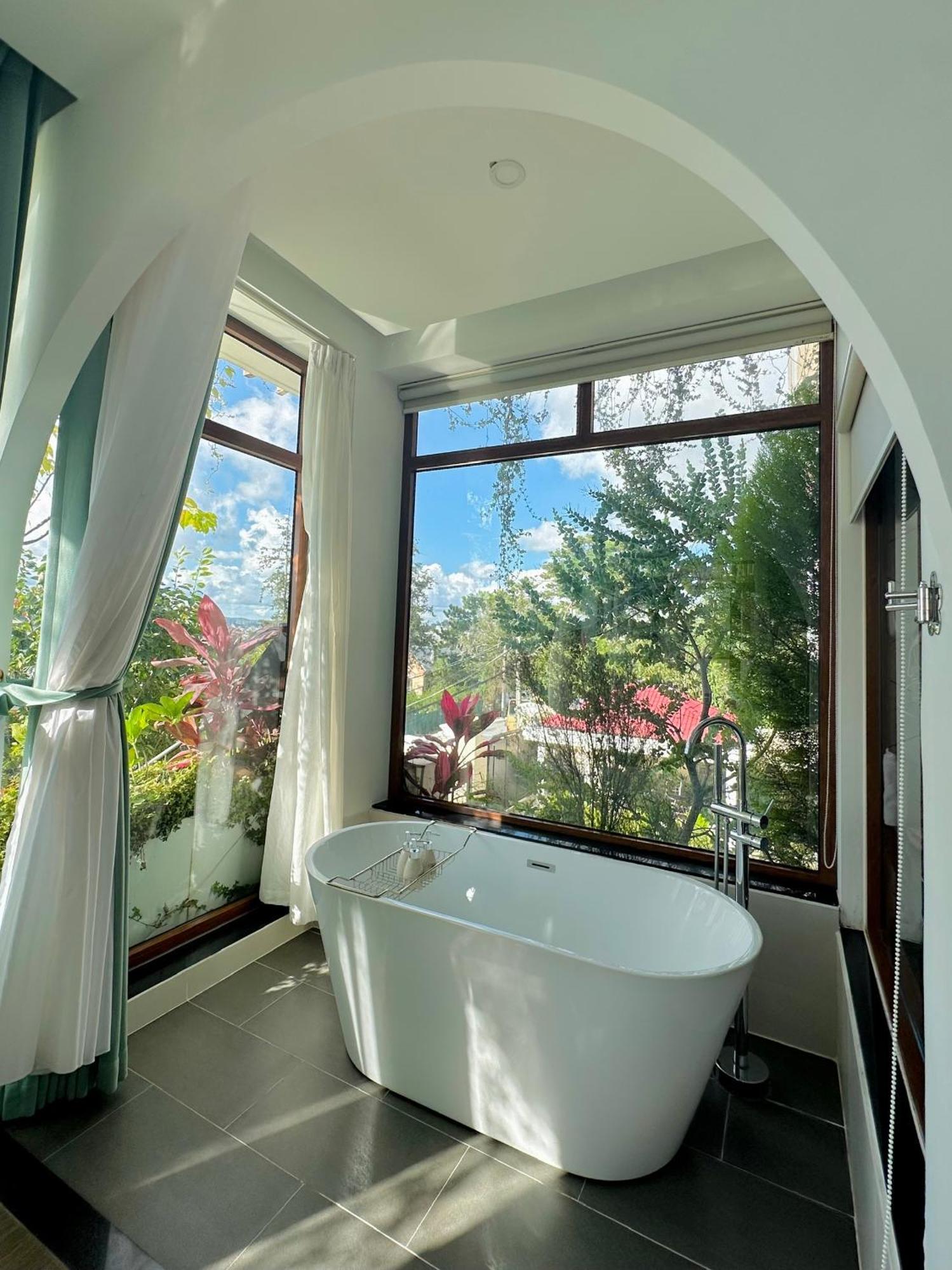Lasol Boutique Hotel Далат Экстерьер фото